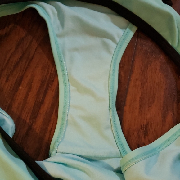 Converse One Star 2Piece Bikini - Picture 5 of 5